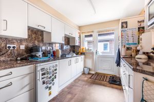 Kitchen- click for photo gallery